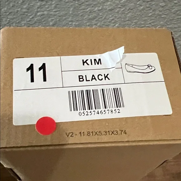 Journey collection Kim Black Patent Leather Women's Flats size 11 - Picture 7 of 7